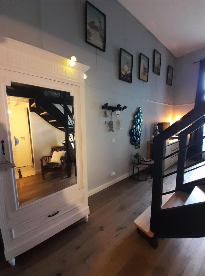 Charmant Studio En Duplex Esprit Loft Avec Balcon Vue Mer, Et Piscine Exterieure Le Croisic Bagian luar foto